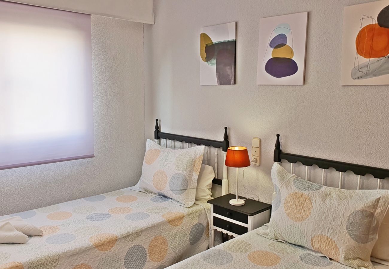 Apartamento en Gandia - AGUAMARINA 2º - 3 - Izq  /  PLAYA DE GANDIA