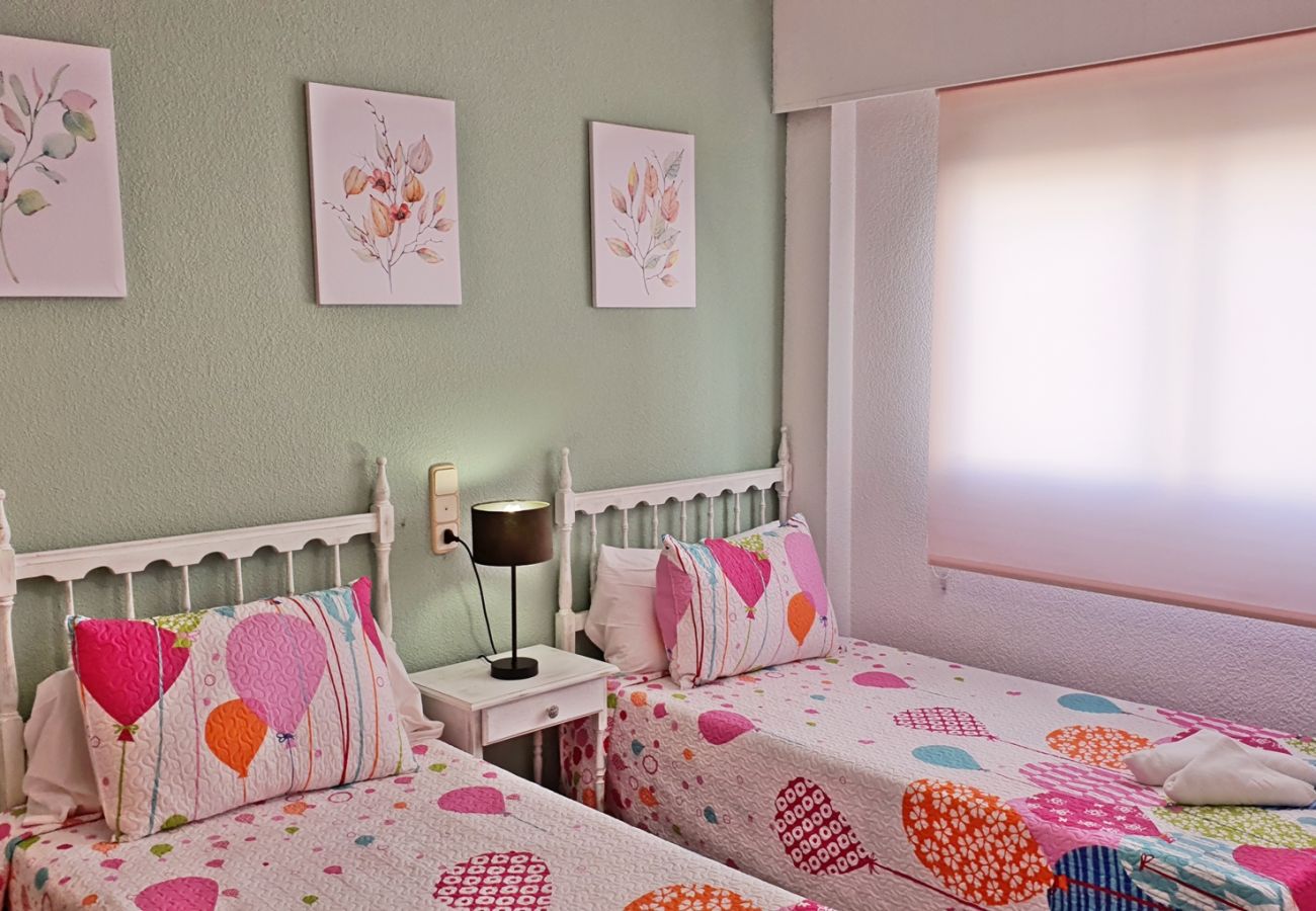 Apartamento en Gandia - AGUAMARINA 2º - 3 - Izq  /  PLAYA DE GANDIA