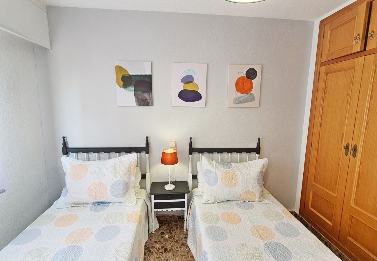 Apartamento en Gandia - AGUAMARINA 2º - 3 - Izq  /  PLAYA DE GANDIA