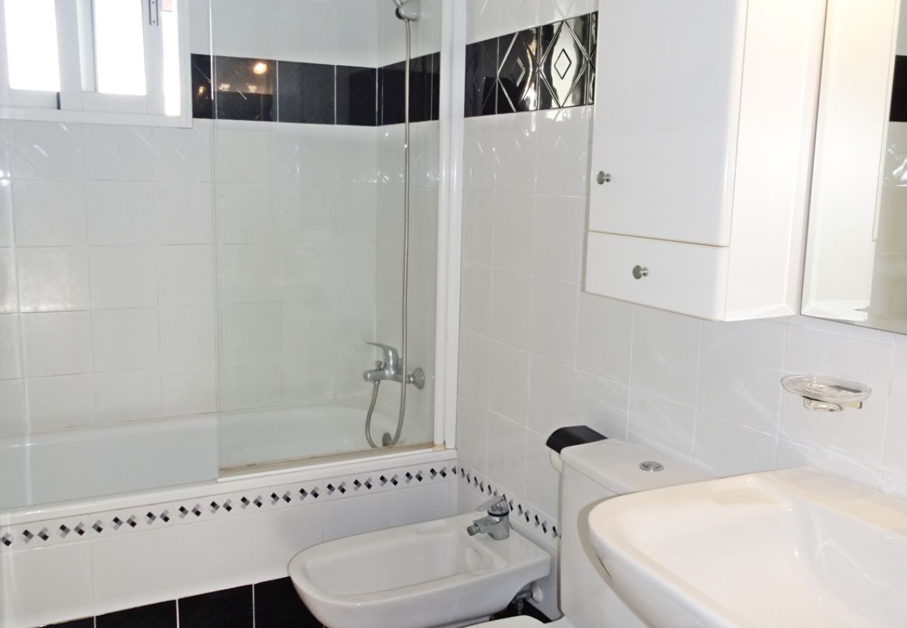 Apartamento en Gandia - CAPRI 2 -2 - 4   /   EN PLAYA DE GANDIA