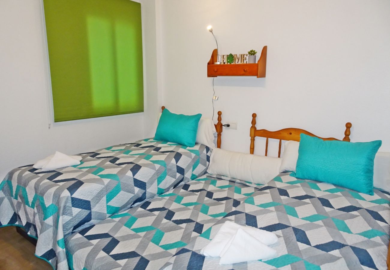 Apartamento en Gandia - AIGUA BLABA 4 - 8   /  PLAYA DE GANDIA