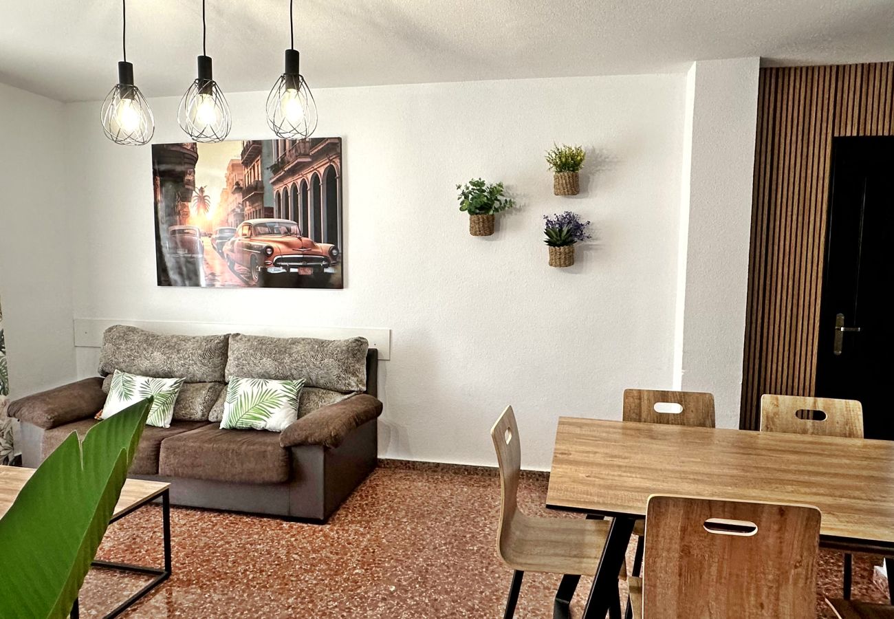 Apartamento en Gandia - BALI 8 - 15   /    EN PLAYA DE GANDIA
