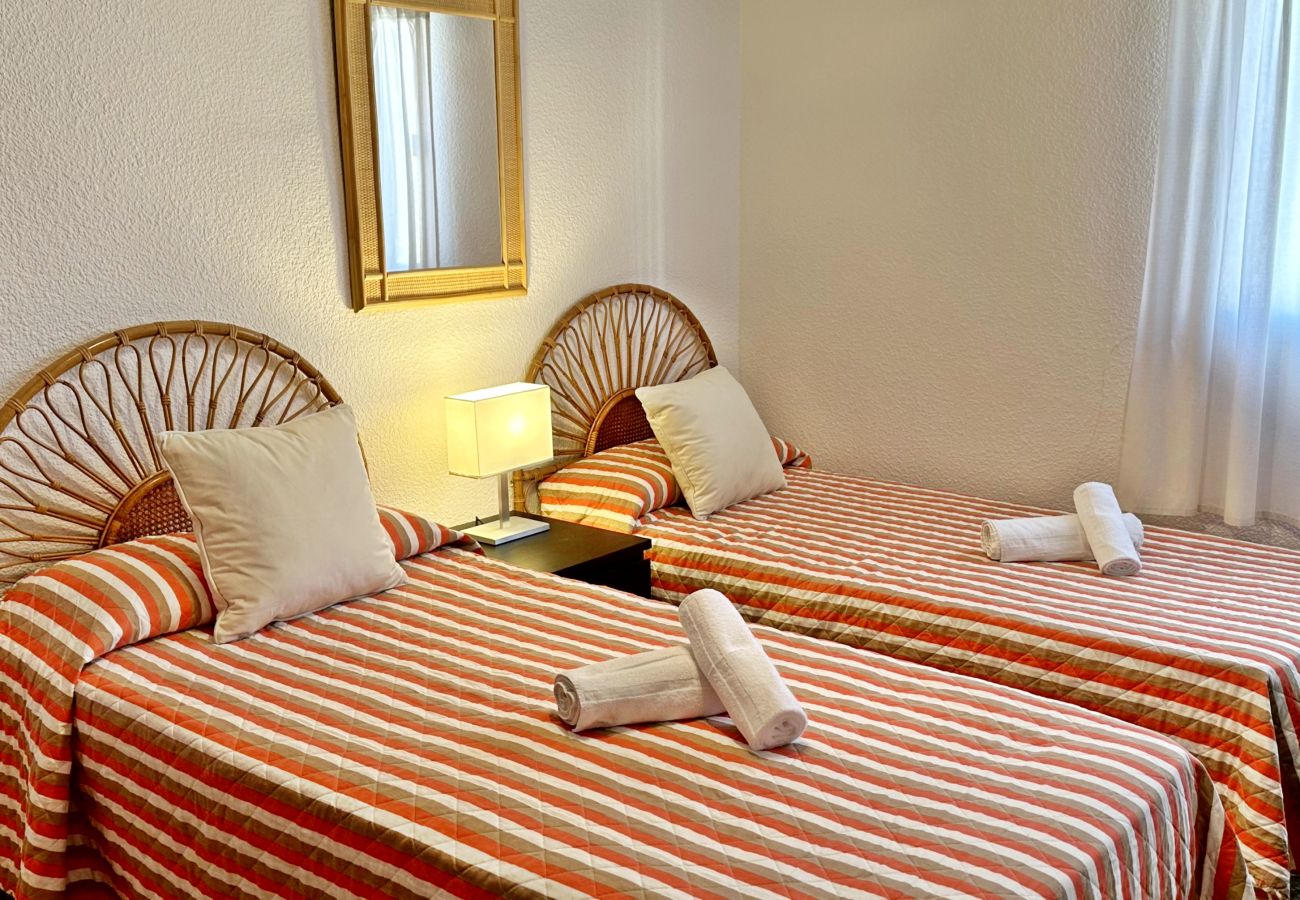 Apartamento en Gandia - LOS CARMENES 5-3-5   /   PLAYA DE GANDIA
