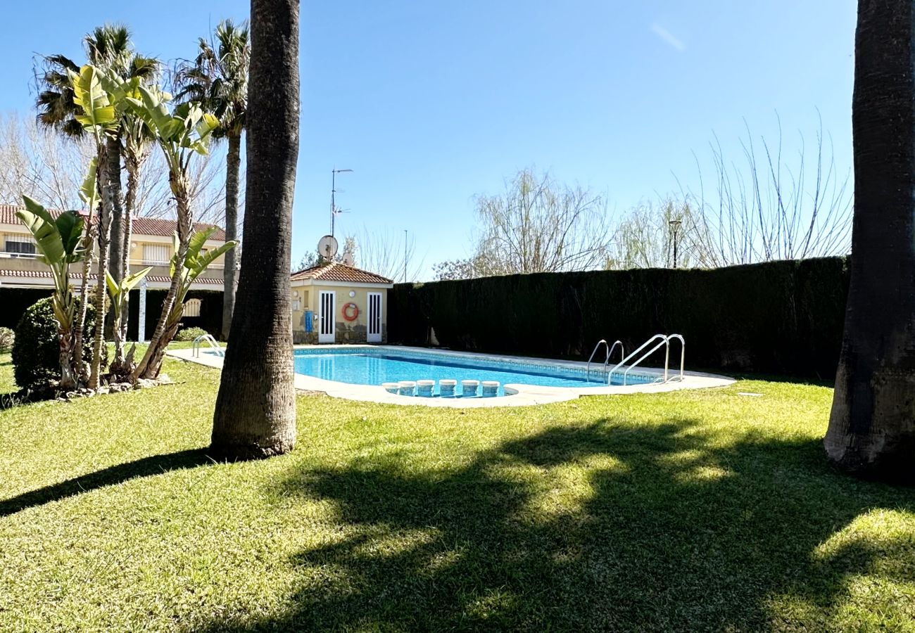 Bungalow en Daimuz - LOS SAUCES 18 - ADOSADO EN PLAYA DE DAIMÚS