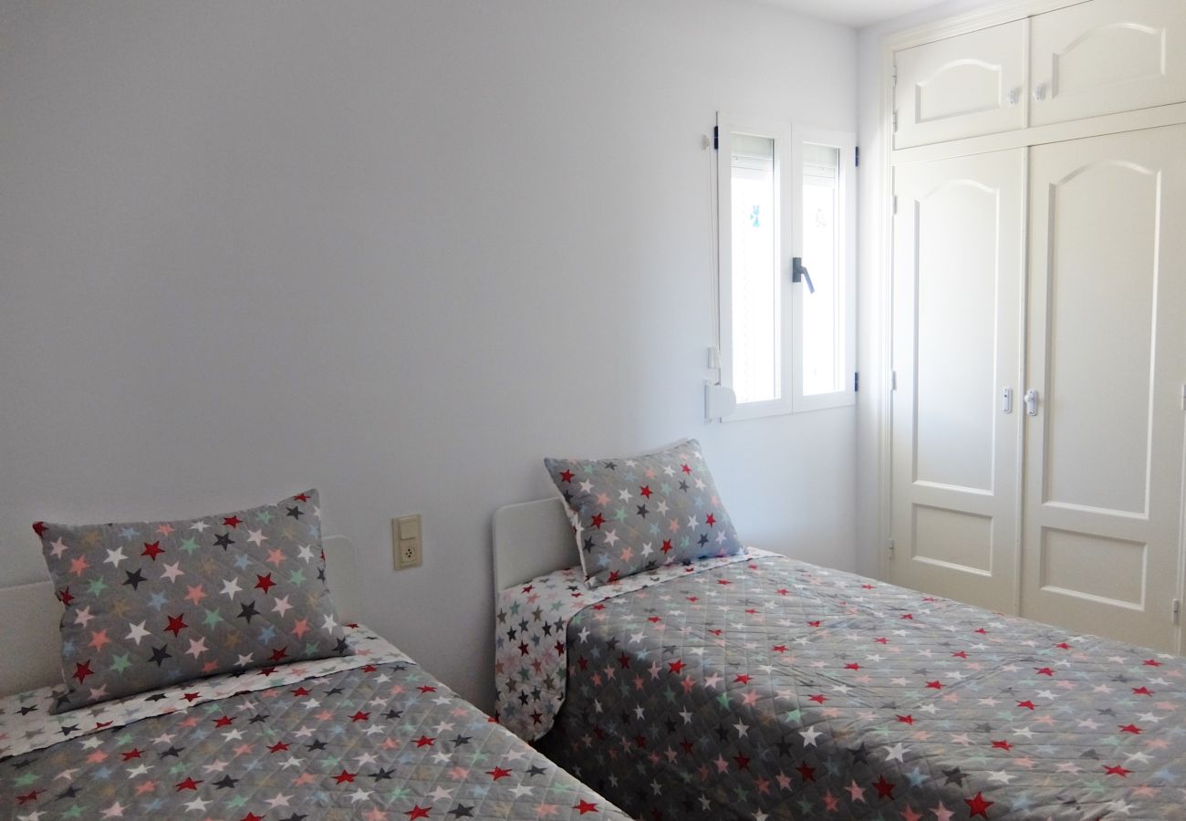 Apartamento en Oliva - MEDIA LUNA E - 1º - 10  /  OLIVA NOVA