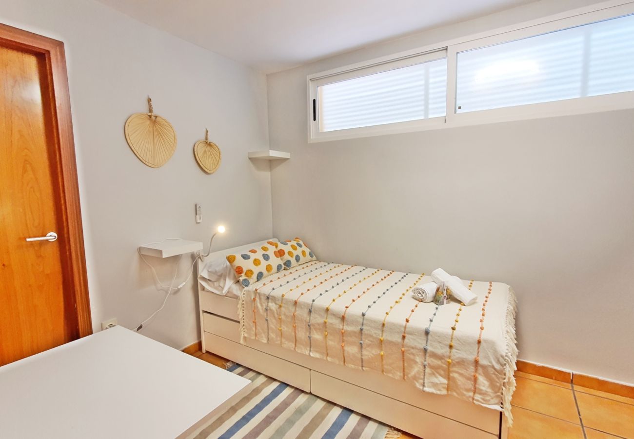 Apartamento en Oliva - PAR 3 - Nº 1    /  PLAYA DE OLIVA NOVA 