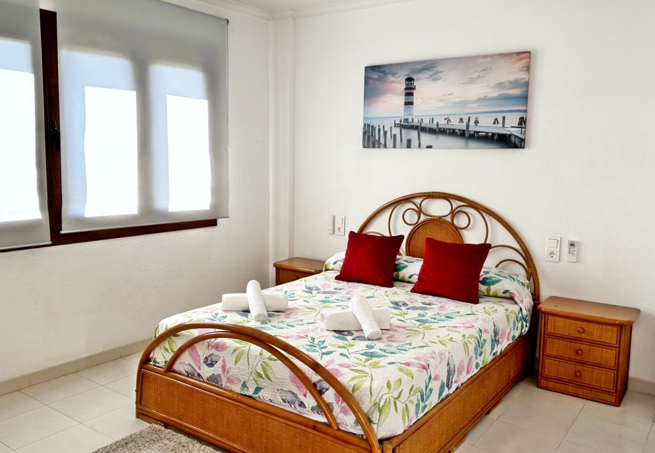 Casa adosada en Gandia - CHALET BALADRE 26    /   PLAYA DE GANDIA