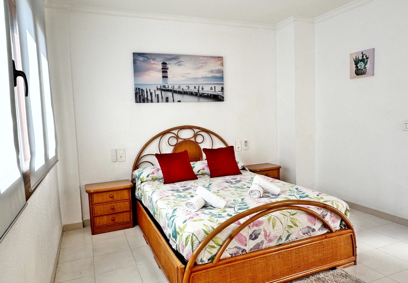 Casa adosada en Gandia - CHALET BALADRE 26    /   PLAYA DE GANDIA