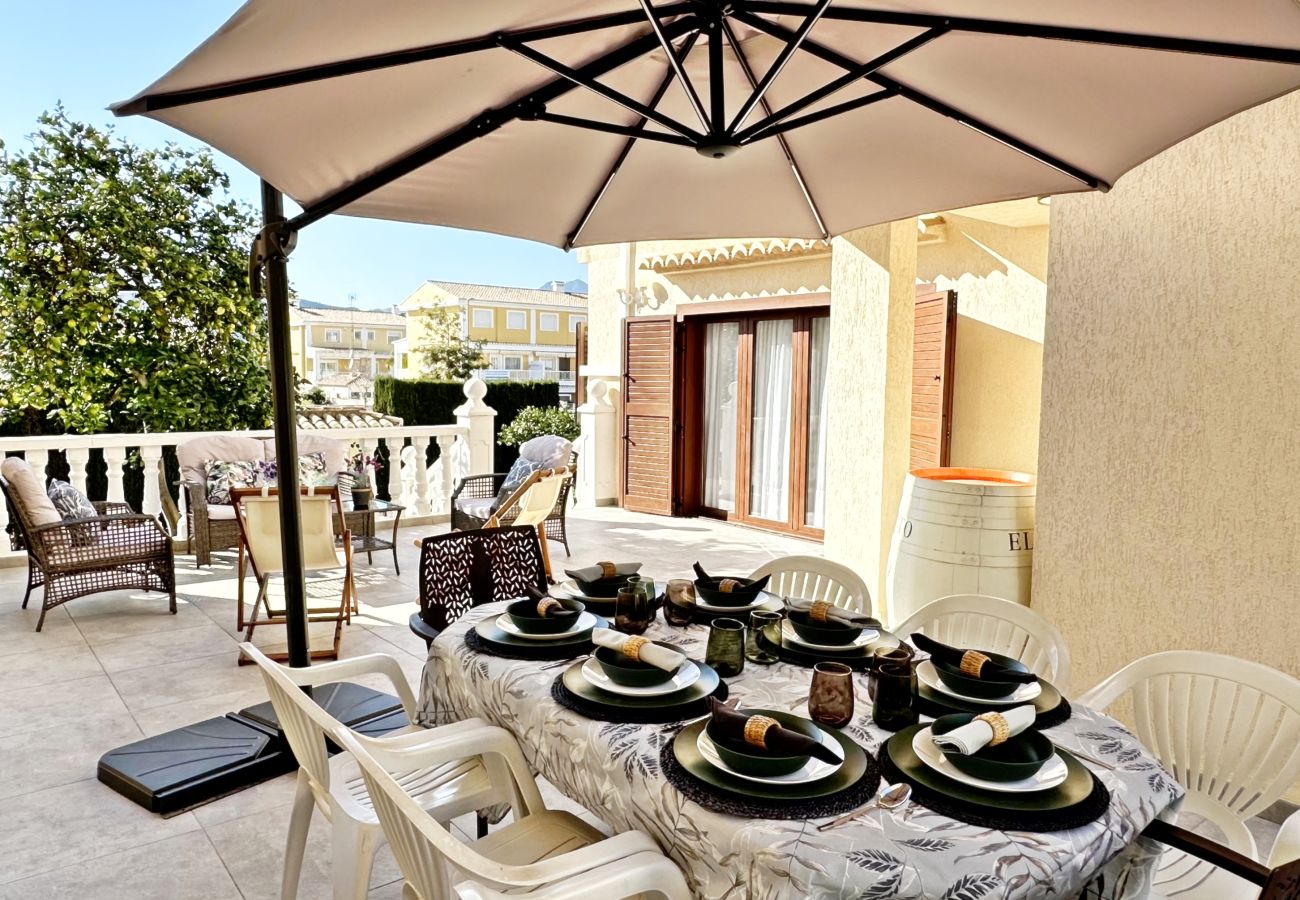 Casa adosada en Gandia - CHALET BALADRE 26    /   PLAYA DE GANDIA