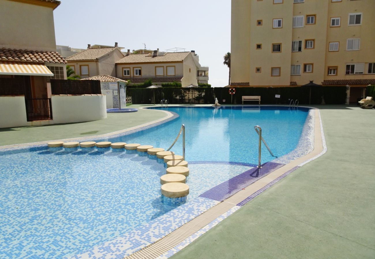 Casa adosada en Oliva - POLIGONO 5 - CASA 20   /   PLAYA DE SAN FERNANDO  OLIVA
