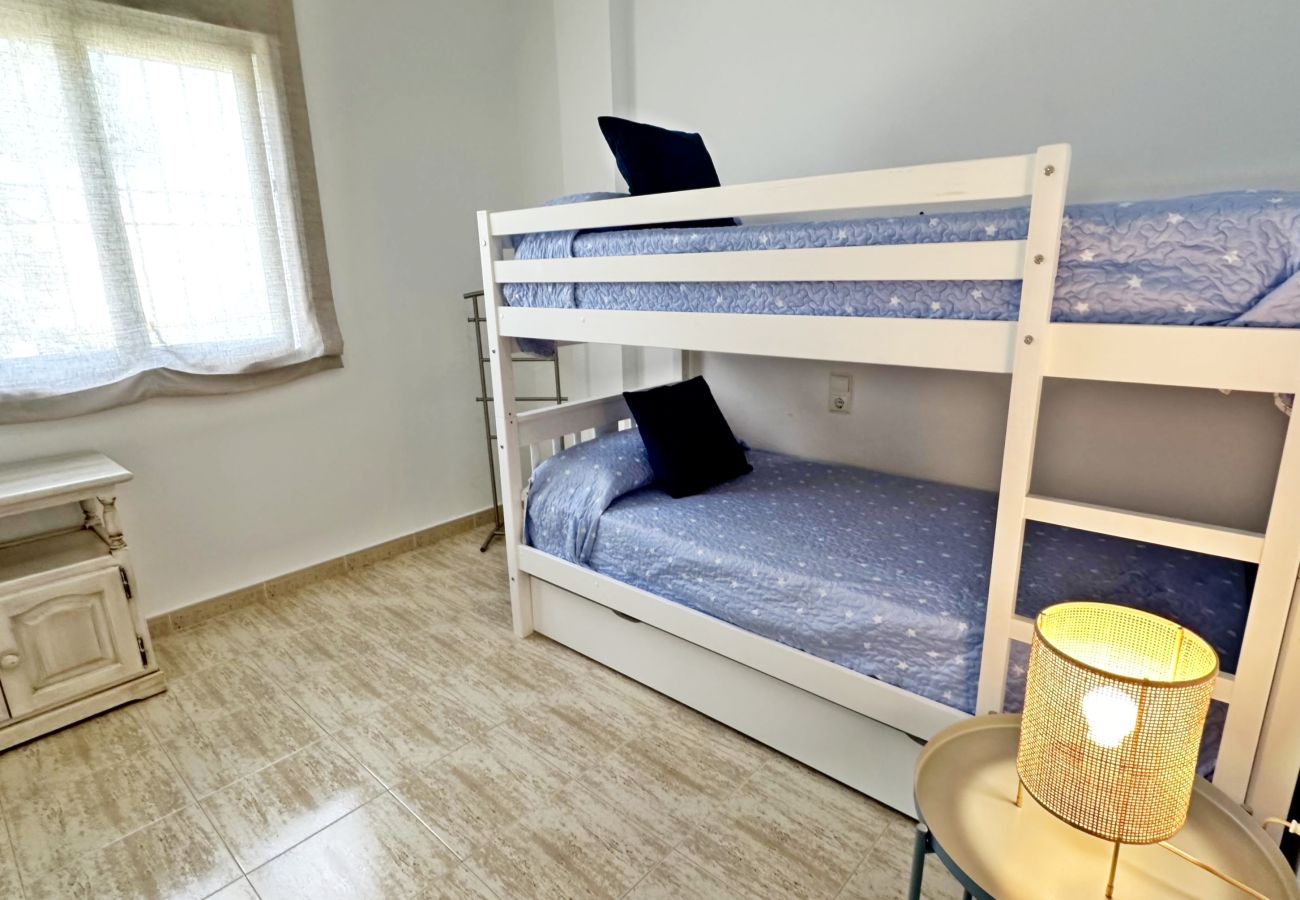 Casa adosada en Oliva - POLIGONO 5 - CASA 20   /   PLAYA DE SAN FERNANDO  OLIVA