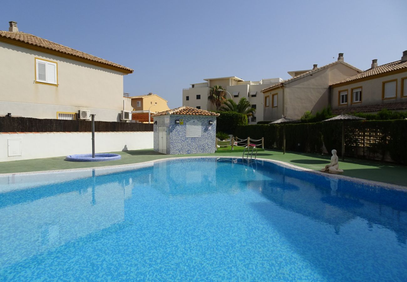 Casa adosada en Oliva - POLIGONO 5 - CASA 20   /   PLAYA DE SAN FERNANDO  OLIVA
