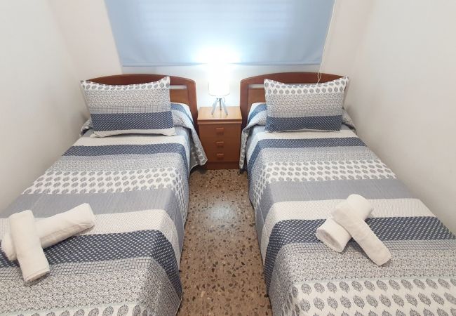 Apartamento en Gandia - JARDIN II - 1ª - 4º - IZQ   /   PLAYA DE GANDIA Apartamento en Gandia - JARDIN II - 1ª - 4º - IZQ   /   PLAYA DE GANDIA