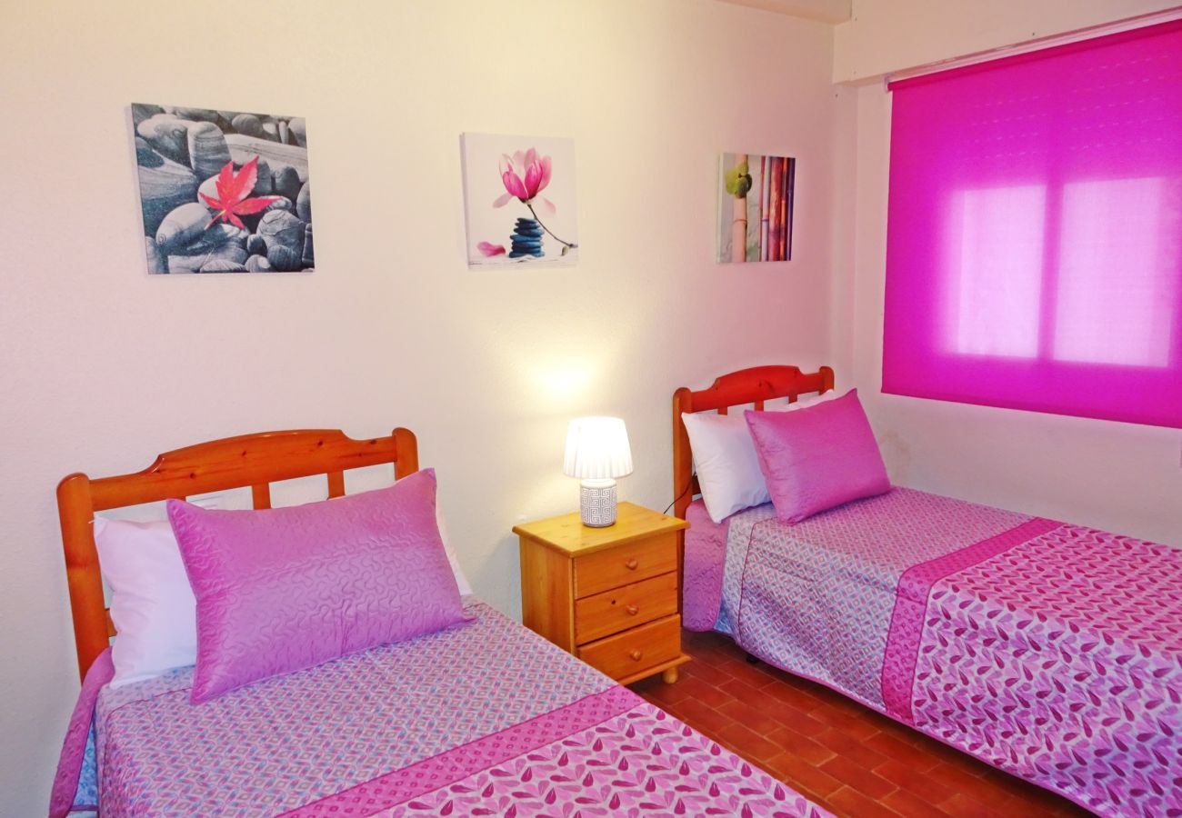 Apartamento en Gandia - LA SAFOR 3ª - 4º - 8ª    /    PLAYA DE GANDIA