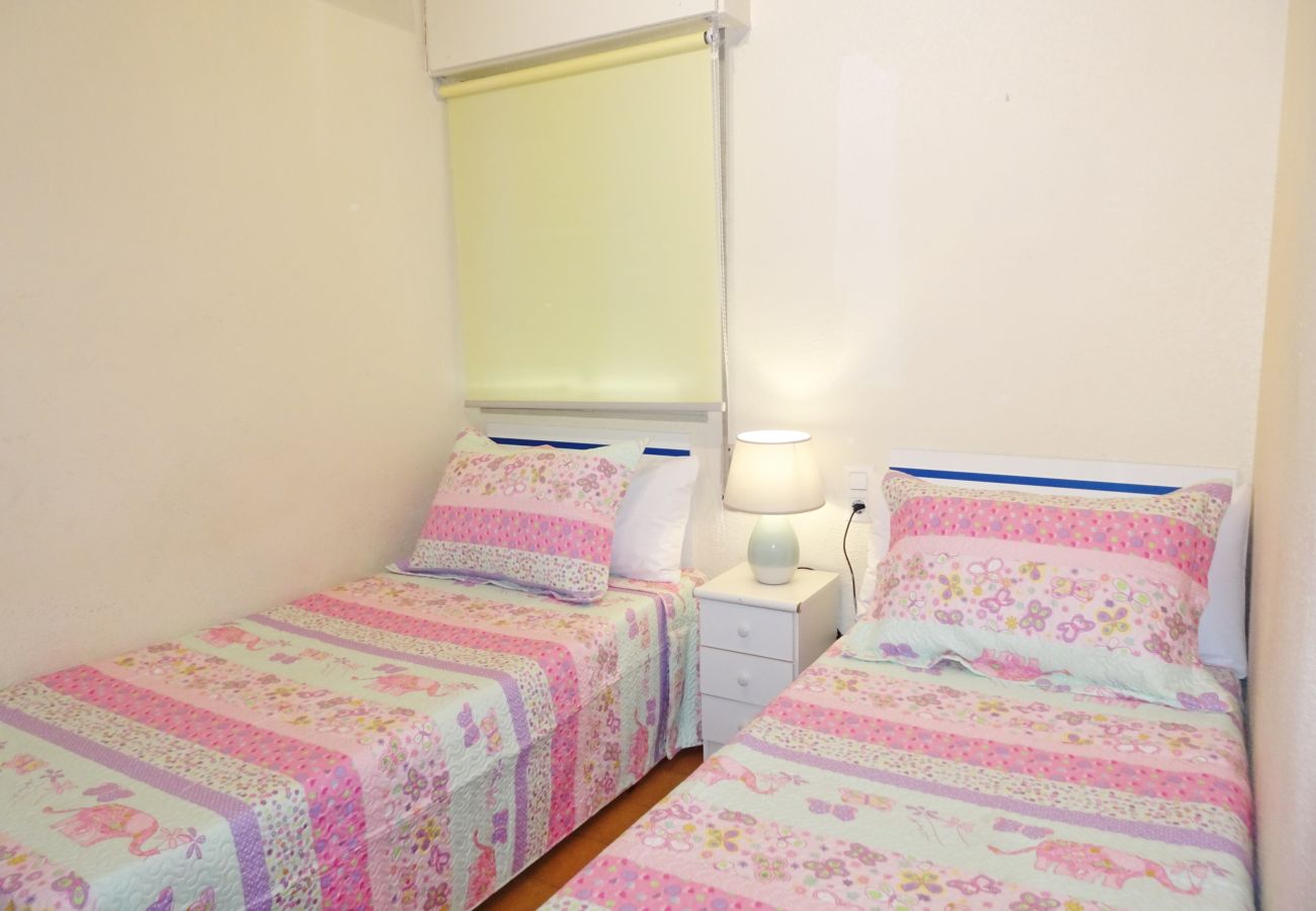 Apartamento en Gandia - LA SAFOR 3ª - 4º - 8ª    /    PLAYA DE GANDIA