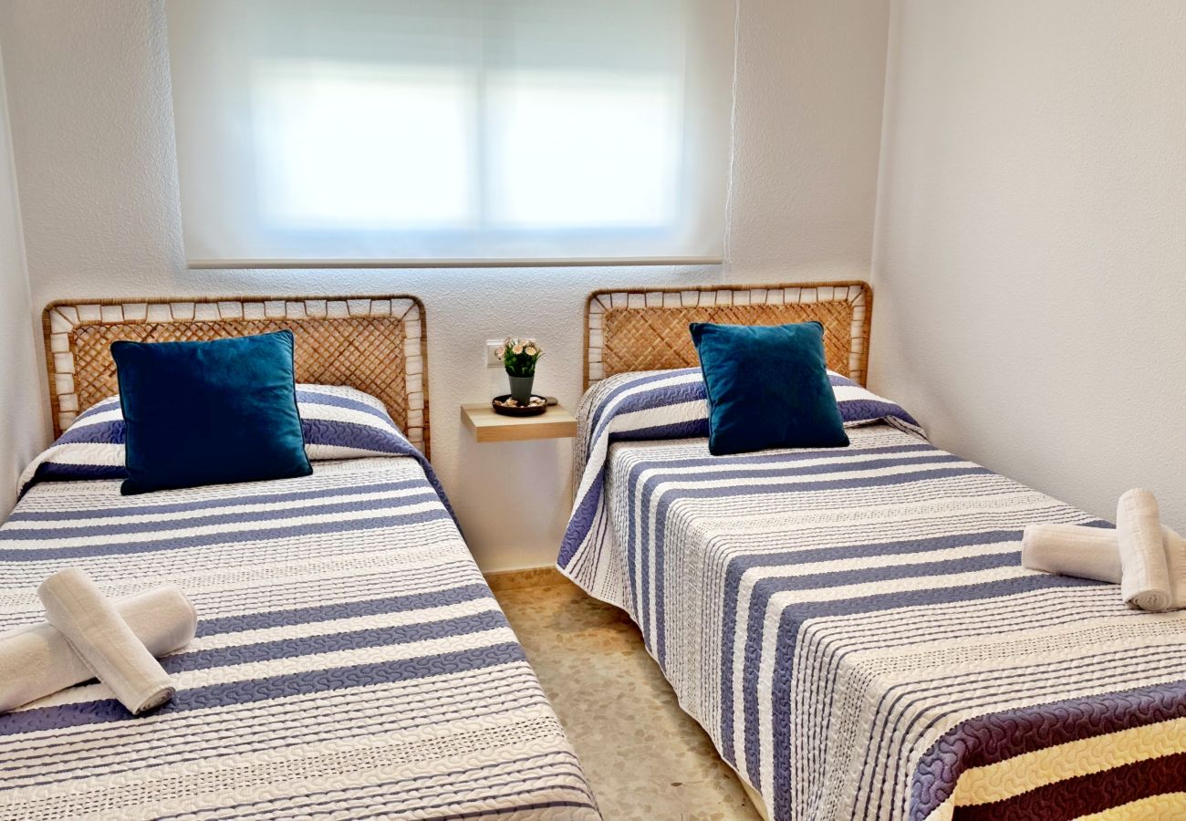 Apartamento en Gandia - PALMERAS III - 2 - 10º - C   /  PLAYA DE GANDIA