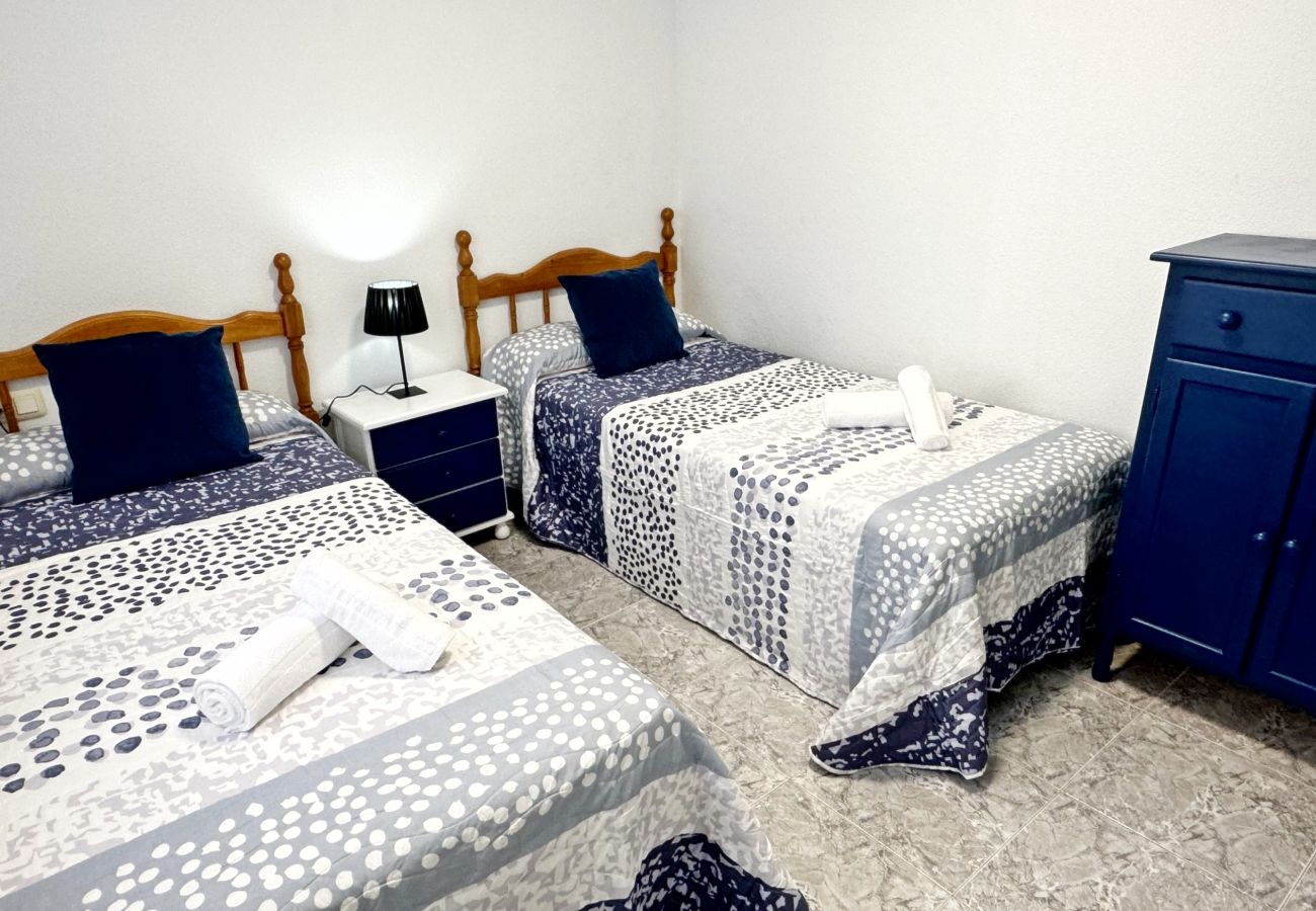 Apartamento en Gandia - VORAMAR III - 1ª - 1º - 1ª    /    PLAYA DE GANDIA