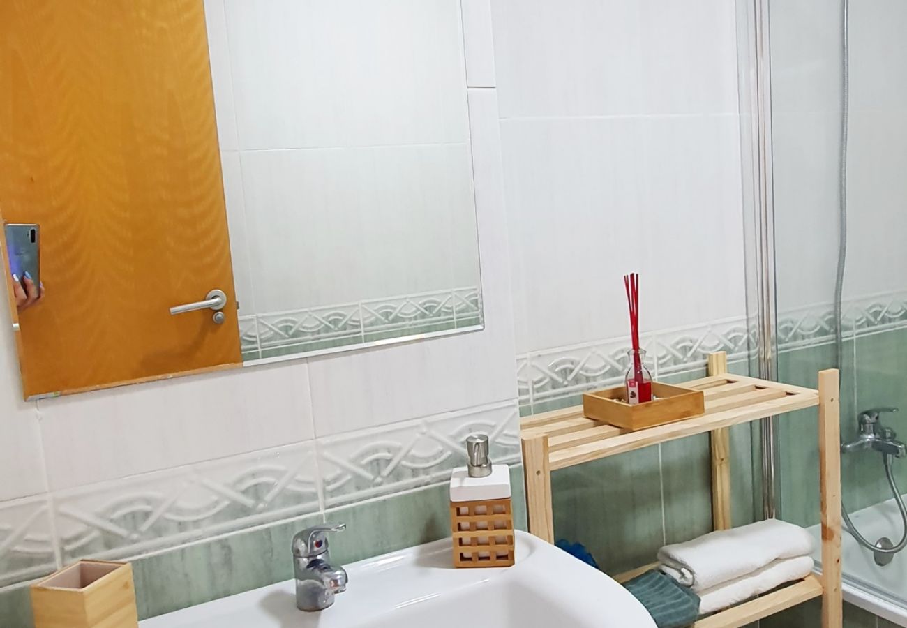 Apartamento en Gandia - UNIVERSIDAD DEL MAR Bl2 - 1ª - 6º - 29   /   PLAYA DE GANDIA
