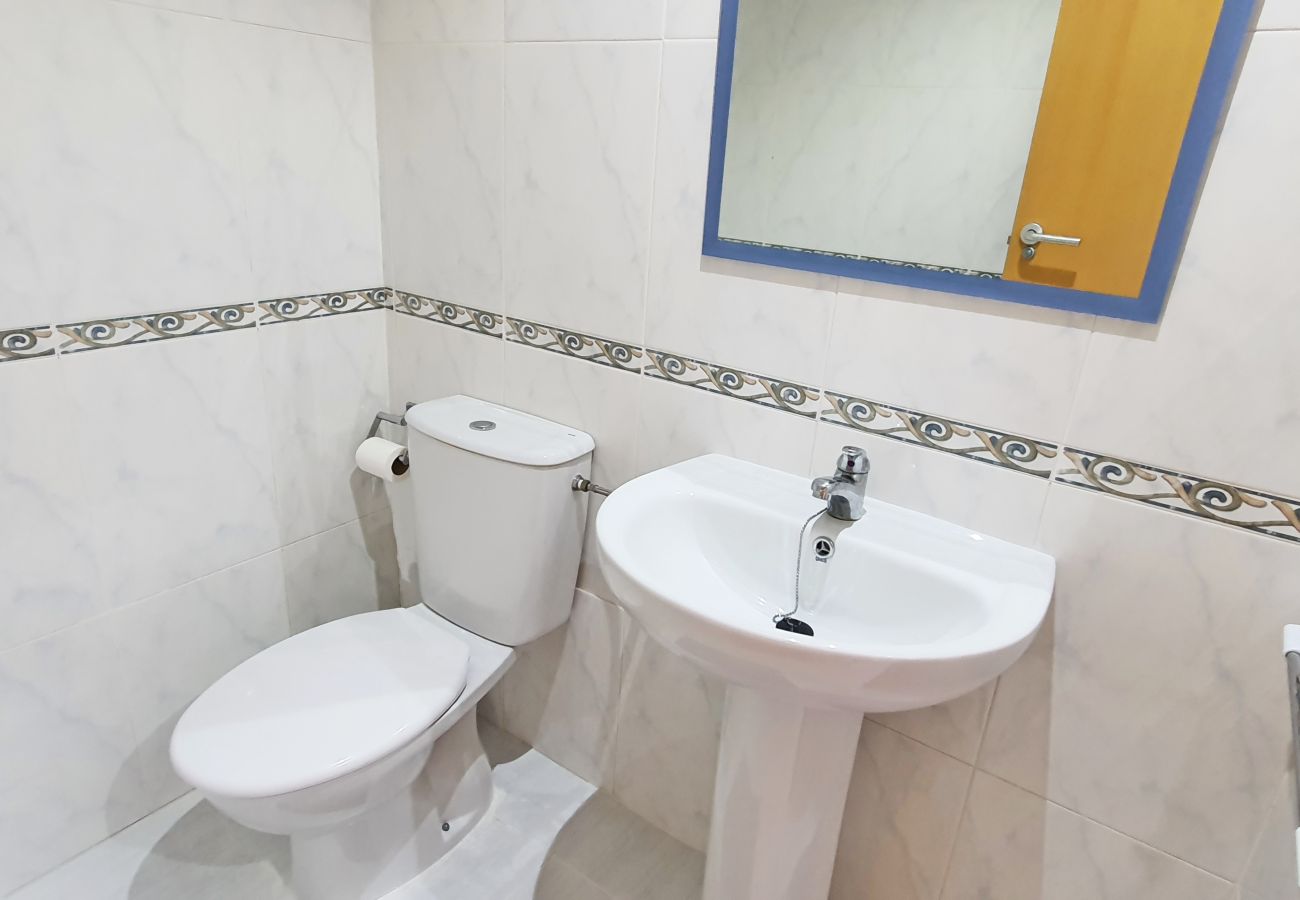 Apartamento en Gandia - UNIVERSIDAD DEL MAR Bl2 - 1ª - 6º - 29   /   PLAYA DE GANDIA