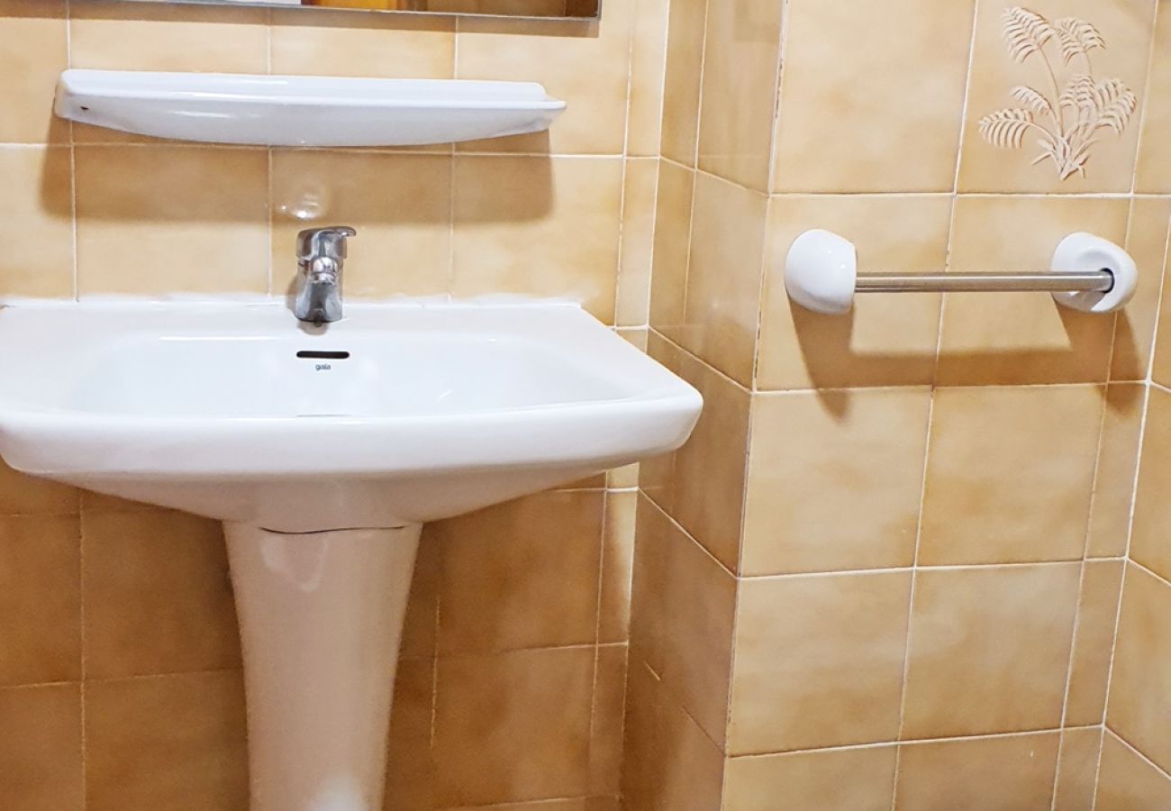 Apartamento en Gandia - BERMUDAS 5ª - 6º - I    /  PLAYA DE GANDIA