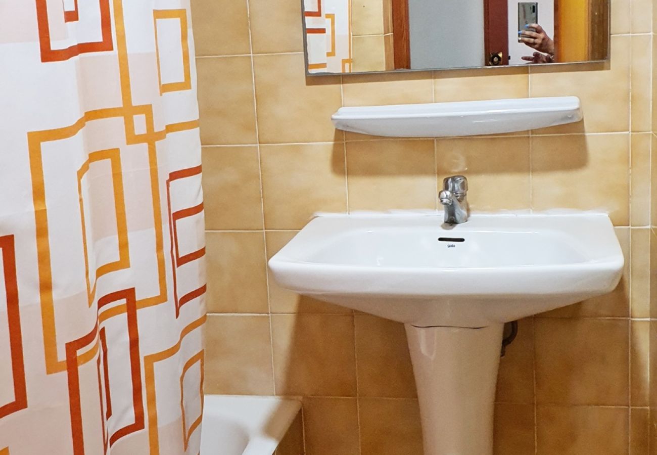Apartamento en Gandia - BERMUDAS 5ª - 6º - I    /  PLAYA DE GANDIA