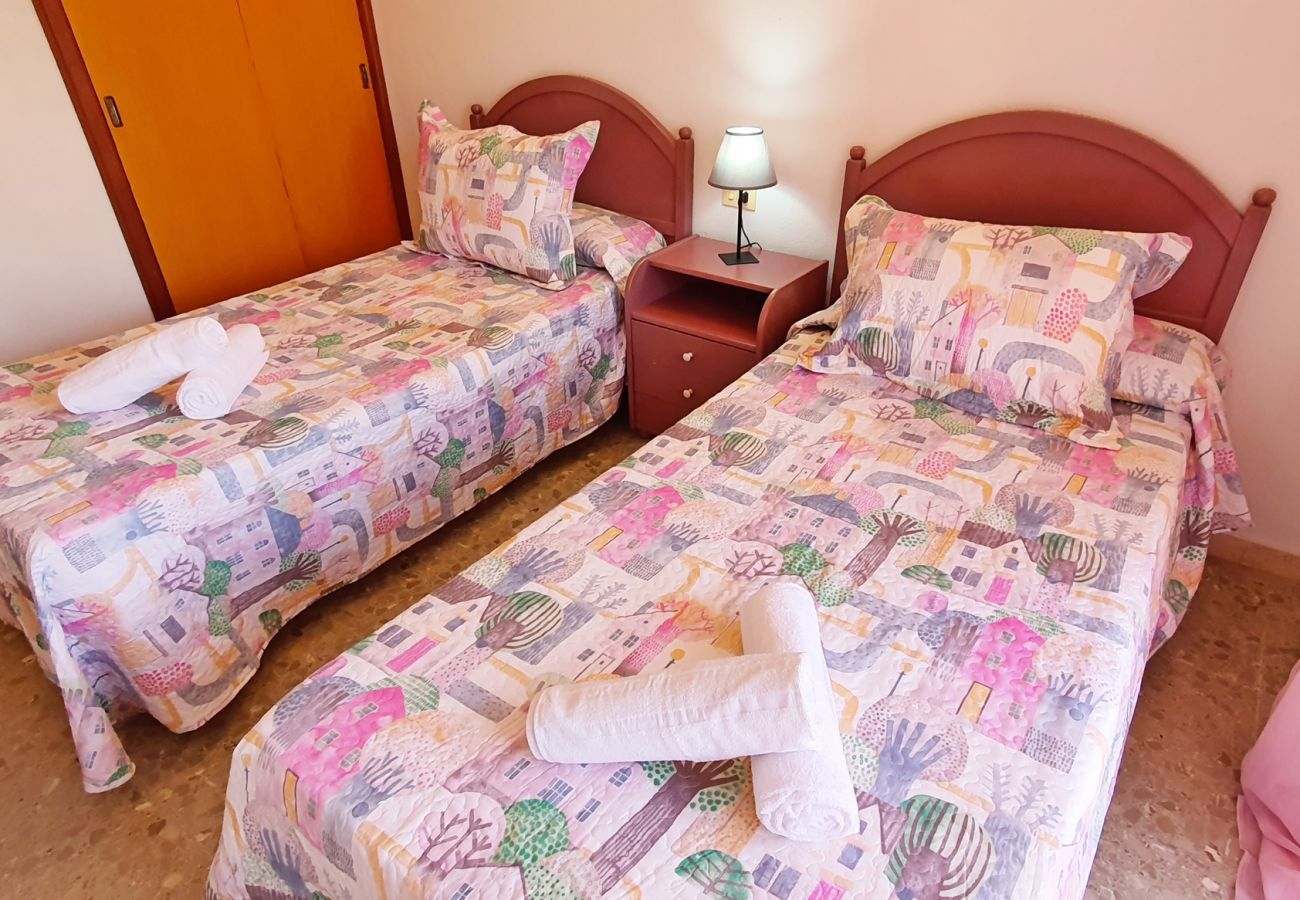 Apartamento en Gandia - BERMUDAS 5ª - 6º - I    /  PLAYA DE GANDIA