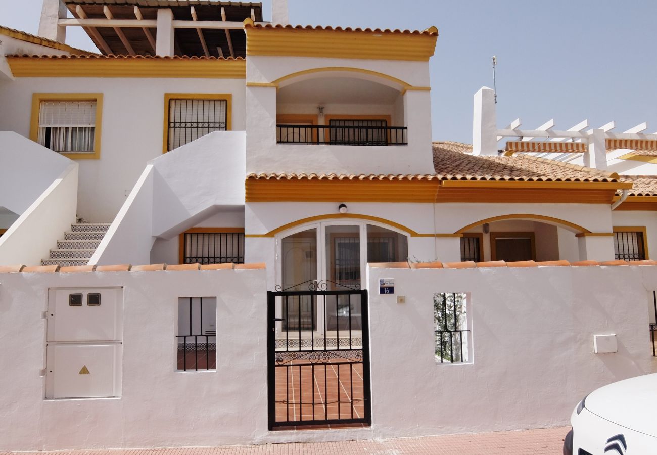 Apartamento en Oliva - FAMILY HOUSE CASA 14    /   PLAYA DE SAN FERNANDO