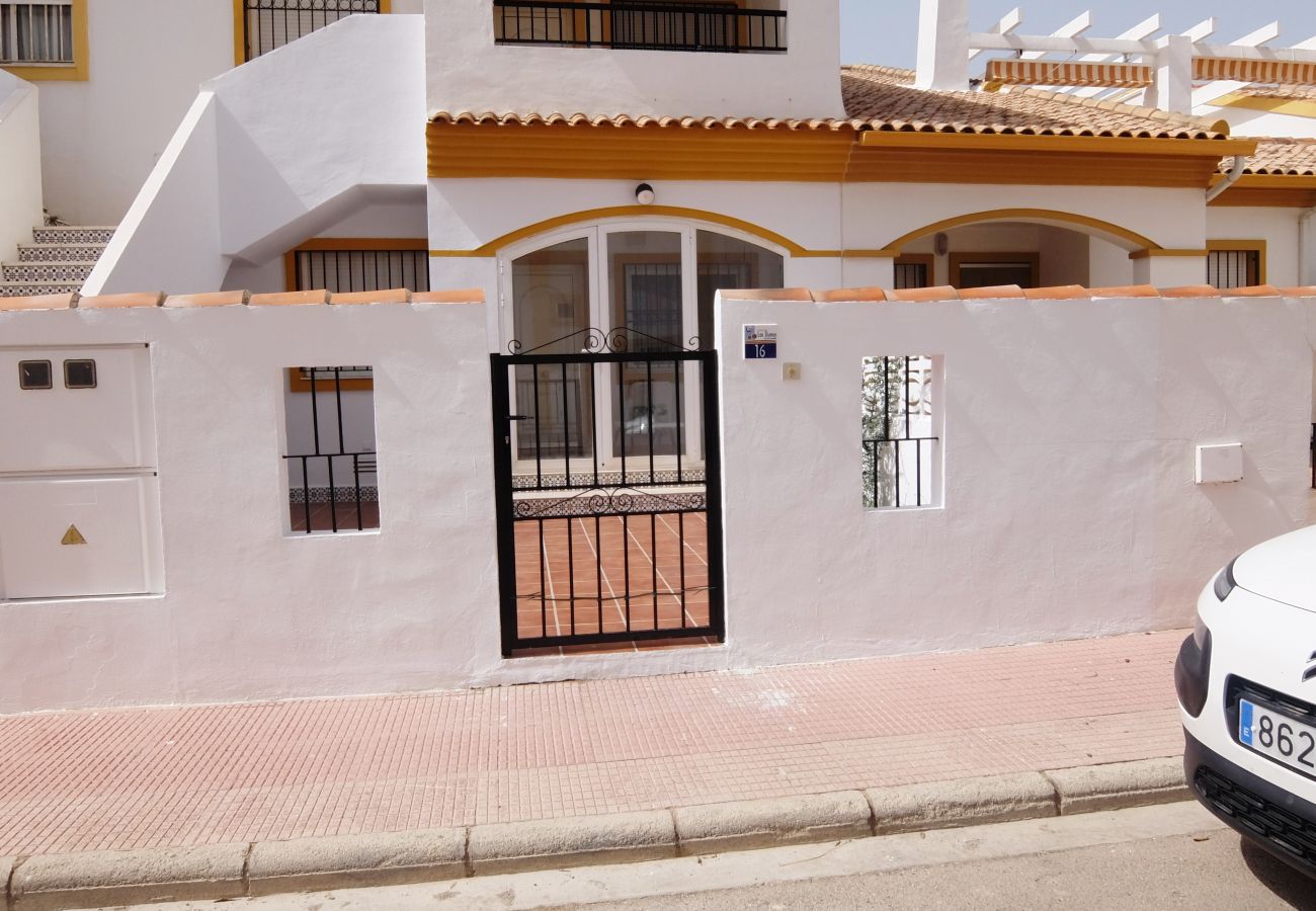 Apartamento en Oliva - FAMILY HOUSE CASA 14    /   PLAYA DE SAN FERNANDO