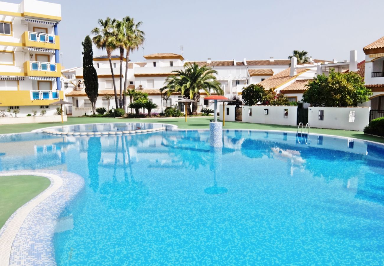 Apartamento en Oliva - FAMILY HOUSE CASA 14    /   PLAYA DE SAN FERNANDO