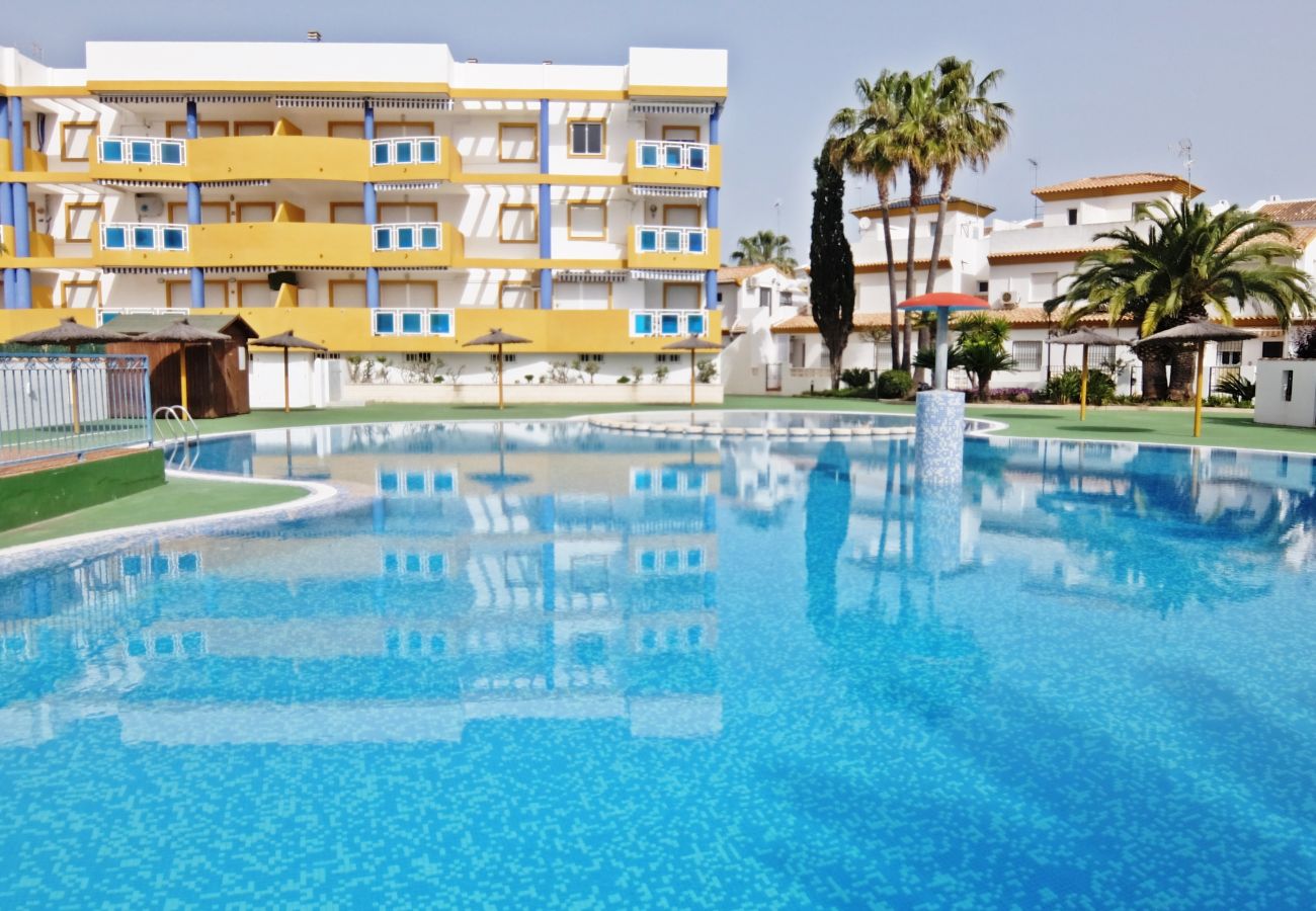 Apartamento en Oliva - FAMILY HOUSE CASA 14    /   PLAYA DE SAN FERNANDO