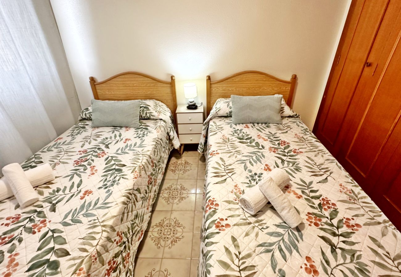 Apartamento en Gandia - LOS IRIS TORRE 4º - 13    /    PLAYA DE GANDIA