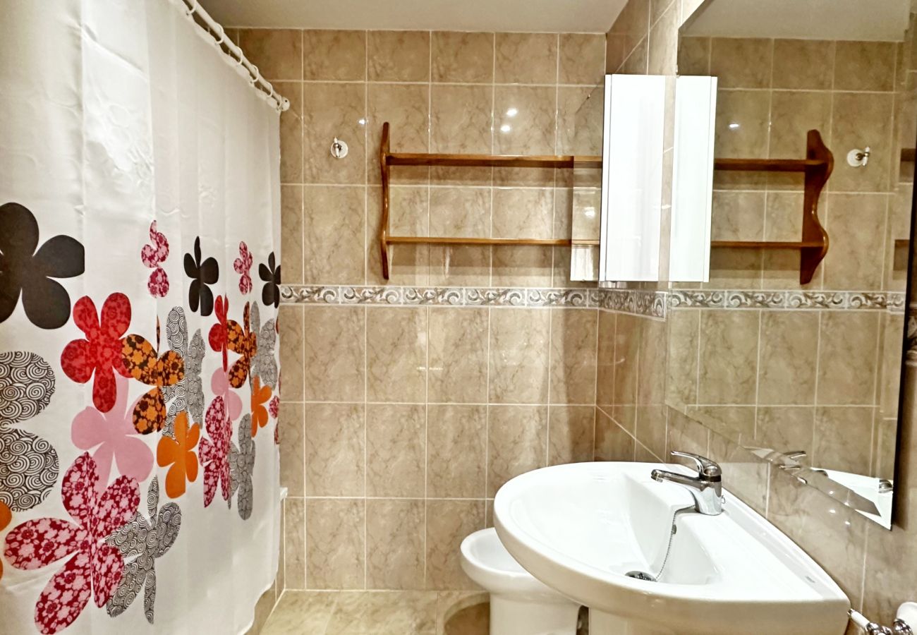 Apartamento en Miramar Playa - ALCOIÁ 21 - ESC 1 - 1º - 6ª   /    PLAYA DE MIRAMAR