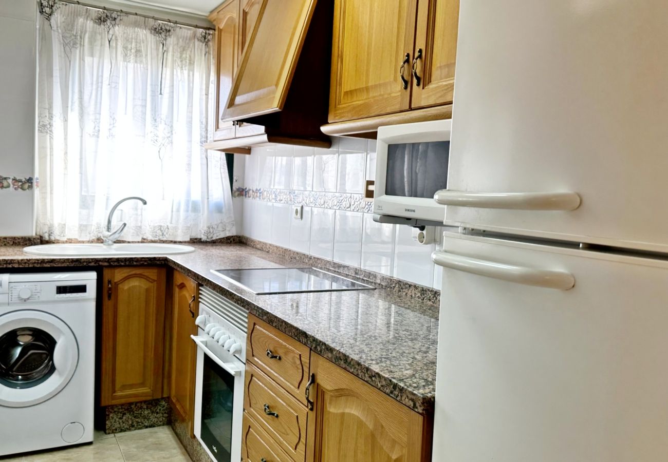 Apartamento en Miramar Playa - ALCOIÁ 21 - ESC 1 - 1º - 6ª   /    PLAYA DE MIRAMAR