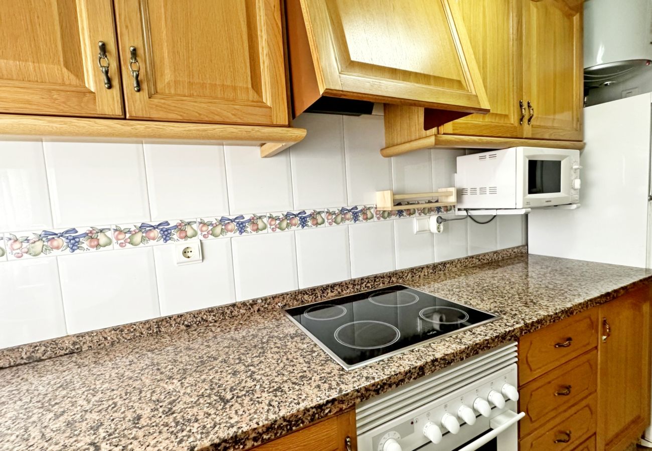 Apartamento en Miramar Playa - ALCOIÁ 21 - ESC 1 - 1º - 6ª   /    PLAYA DE MIRAMAR