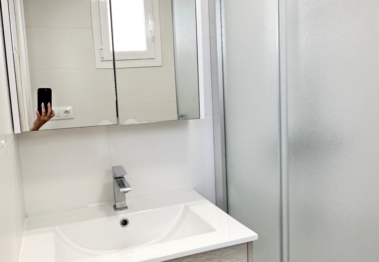 Apartamento en Gandia - ROMPEOLAS 1ª - 5º - 21   /   PLAYA DE GANDIA