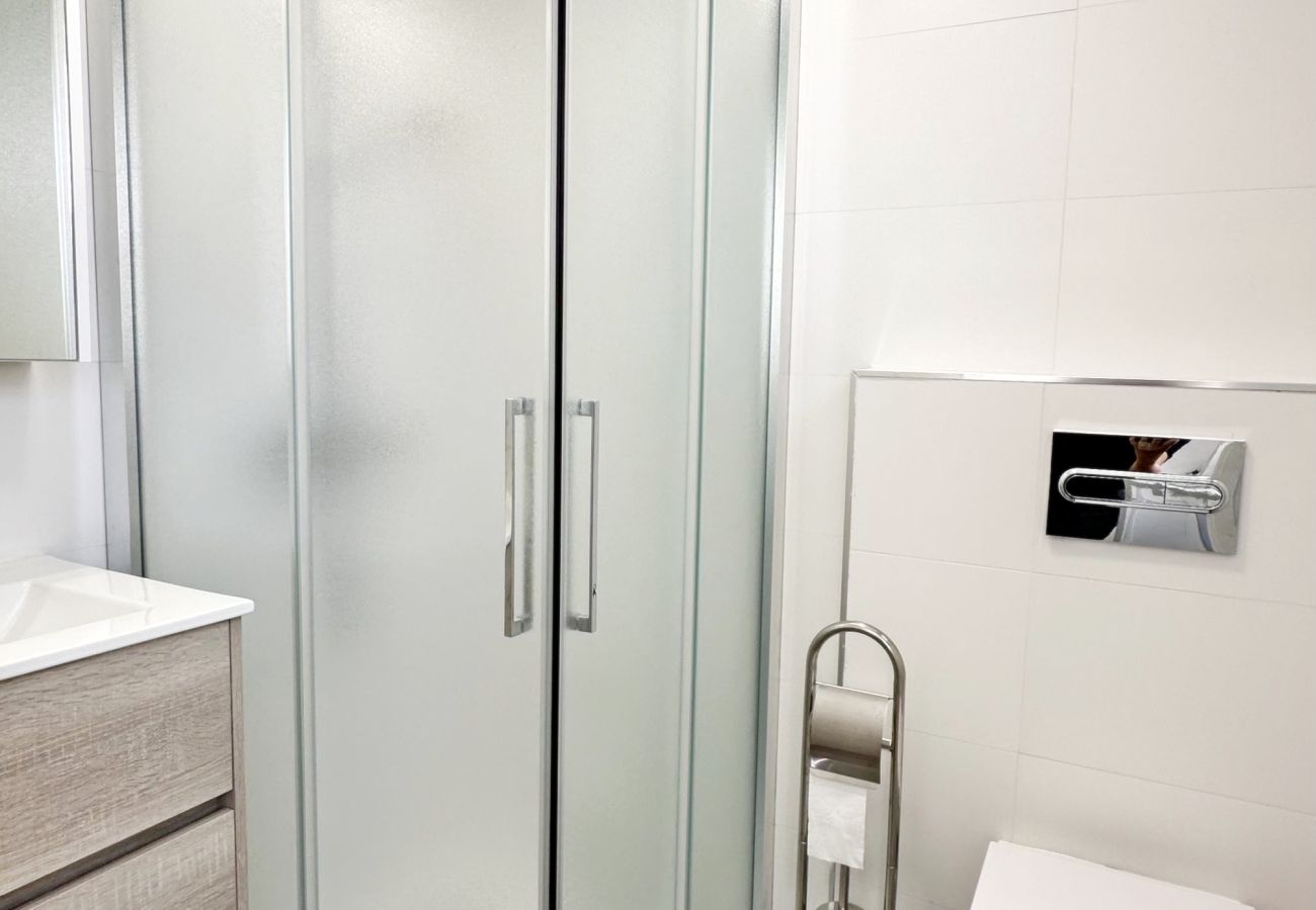 Apartamento en Gandia - ROMPEOLAS 1ª - 5º - 21   /   PLAYA DE GANDIA