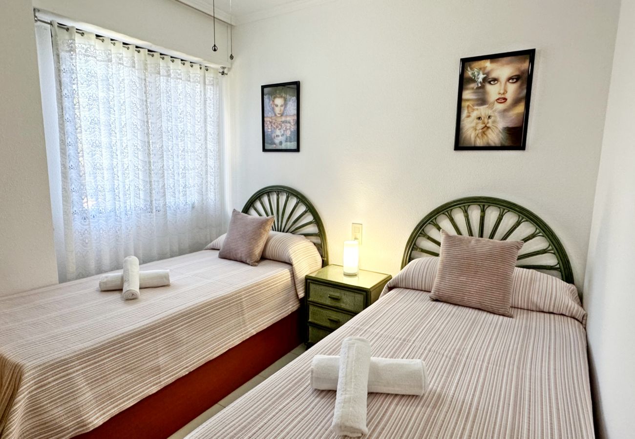 Apartamento en Gandia - GARDENIAS II - Bl 2 - 1º - D    /   PLAYA DE GANDIA