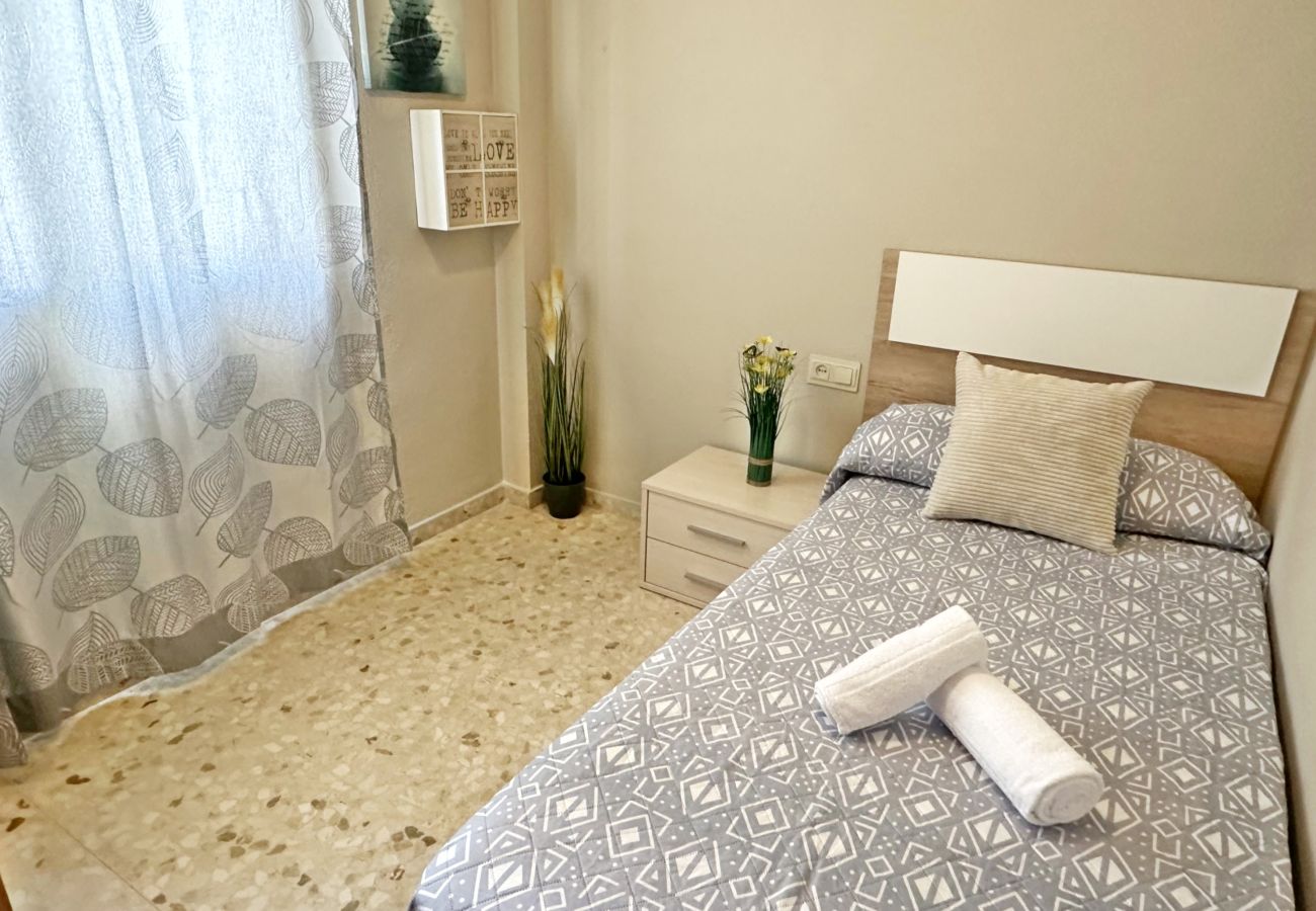 Apartamento en Gandia - GOLETA IV - 3ª - 8º - IZQ    /    PLAYA DE GANDIA