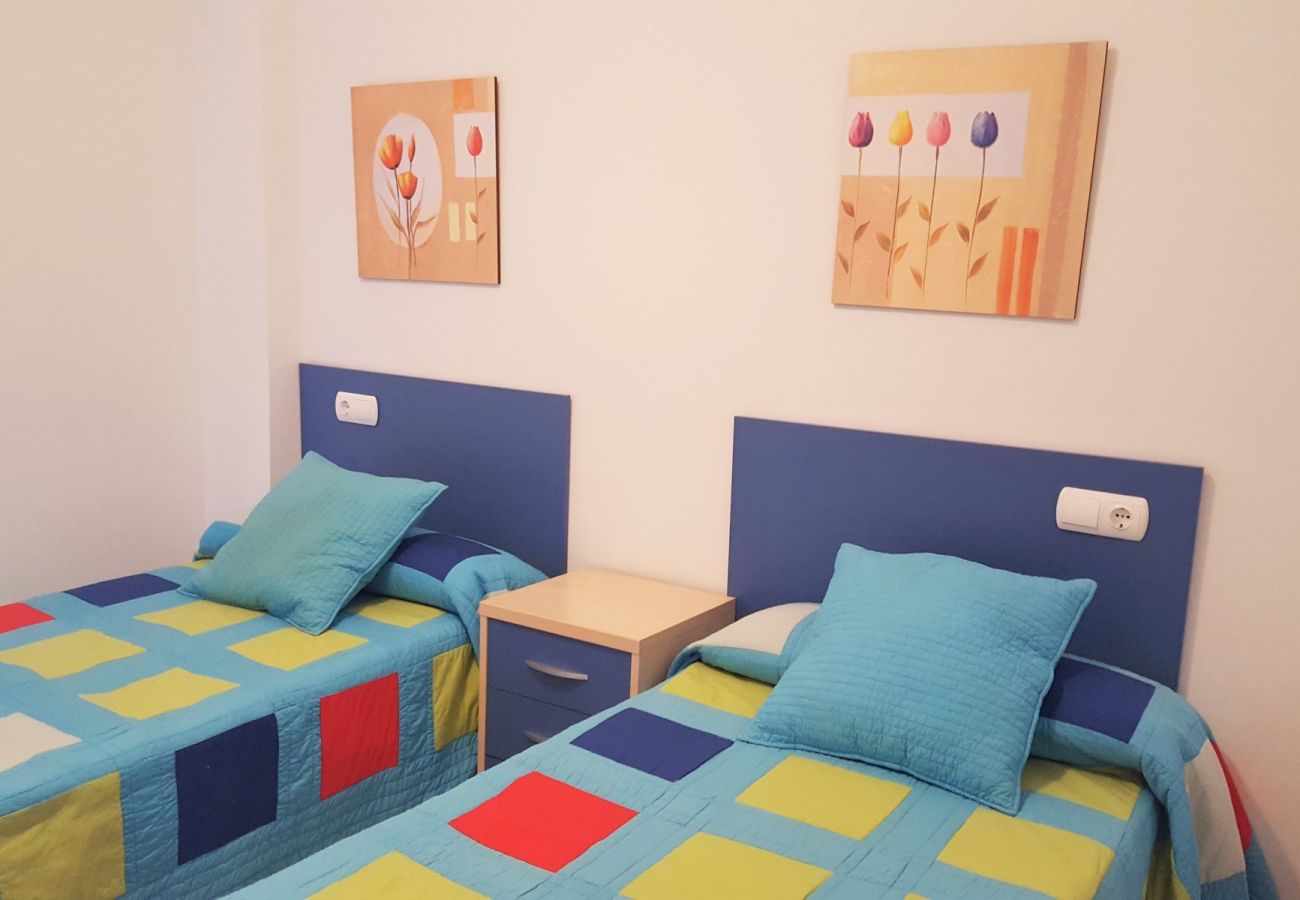 Apartamento en Gandia - PLAYASOL 1ª - 2º - A   /   PLAYA DE GANDIA