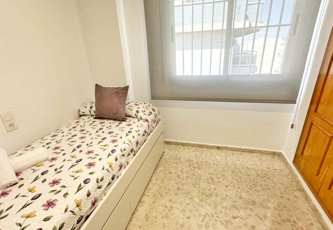 Apartamento en Gandia - LA FLORIDA 3ª - 9º - 18    /    PLAYA DE GANDIA