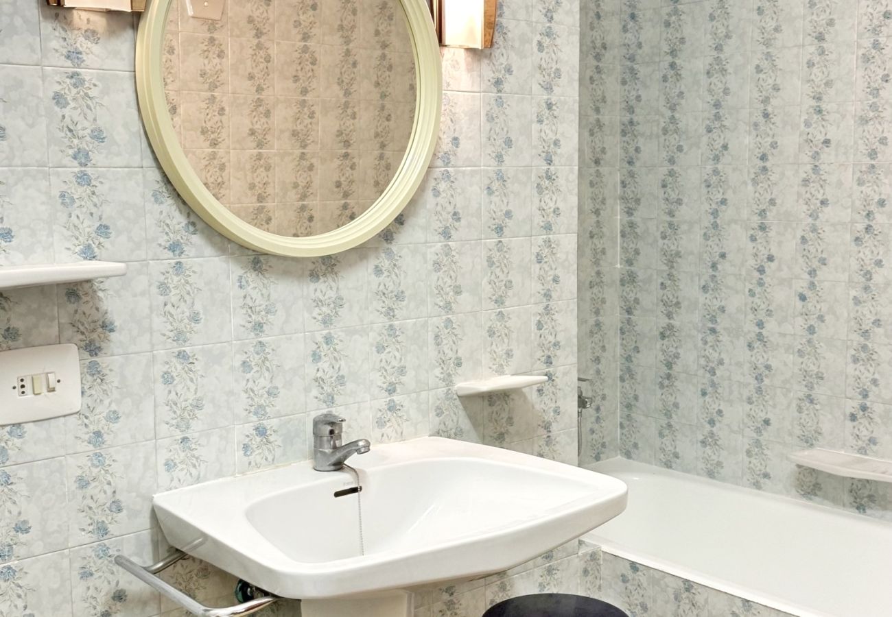 Apartamento en Gandia - ALBATROS II - Esc. Dcha - 3º - 6ª   /   playa de Gandía