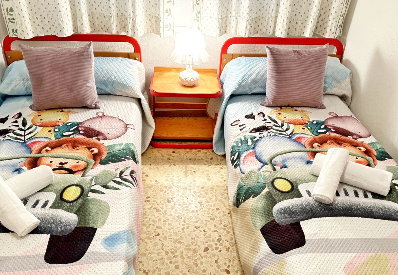 Apartamento en Gandia - ALBATROS II - Esc. Dcha - 3º - 6ª   /   playa de Gandía