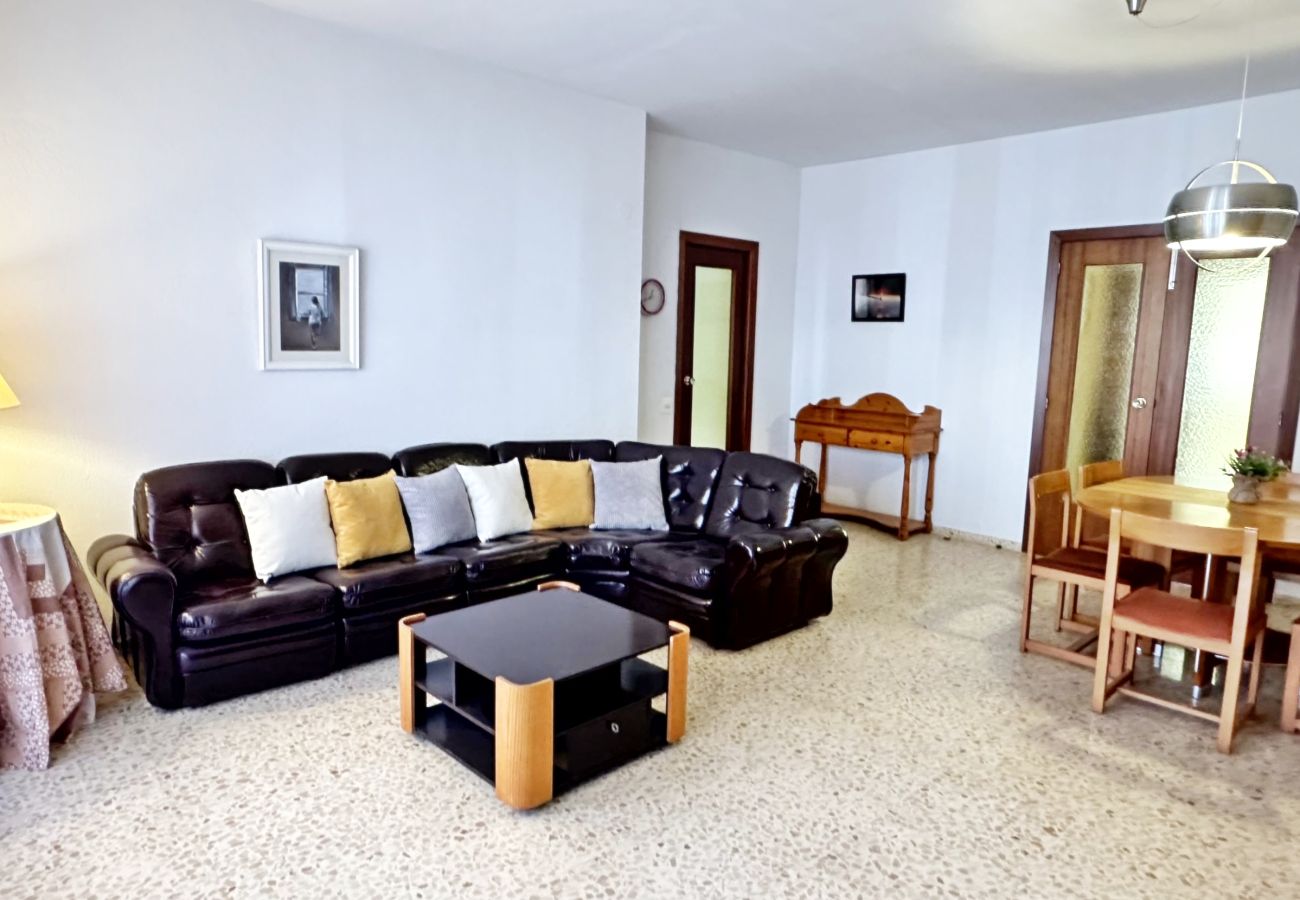 Apartamento en Gandia - ALBATROS II - Esc. Dcha - 3º - 6ª   /   playa de Gandía