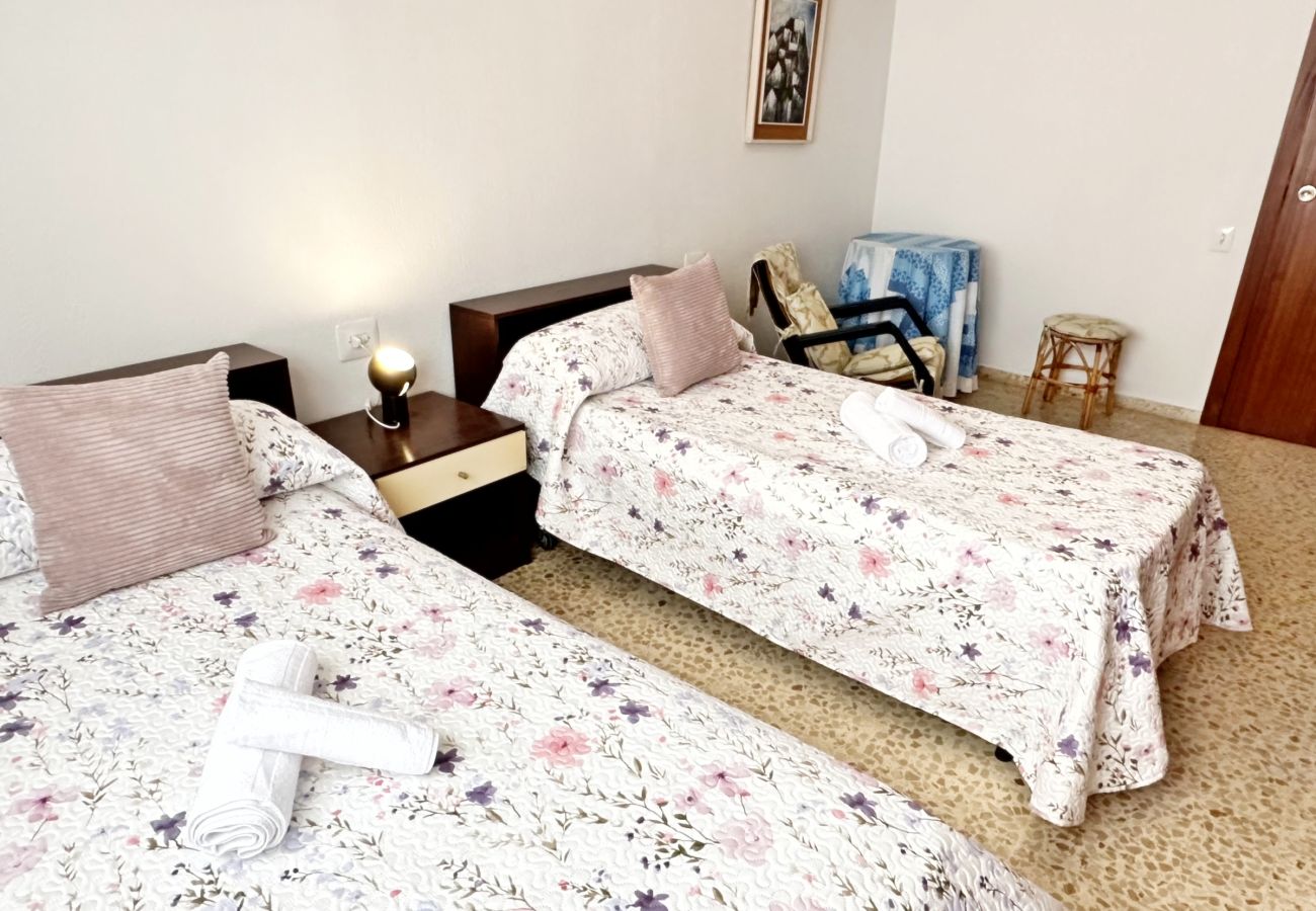 Apartamento en Gandia - ALBATROS II - Esc. Dcha - 3º - 6ª   /   playa de Gandía