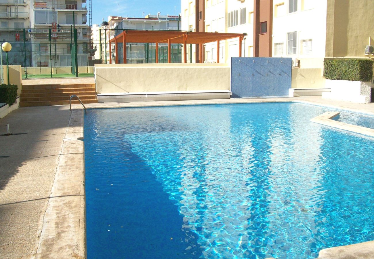 Apartamento en Gandia - ALBATROS II - Esc. Dcha - 3º - 6ª   /   playa de Gandía