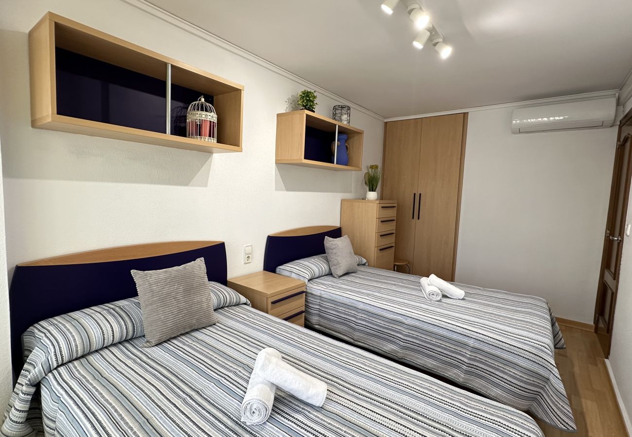 Apartamento en Gandia - BERMUDAS 1ª - 2º - B.   /.   PLAYA DE GANDIA