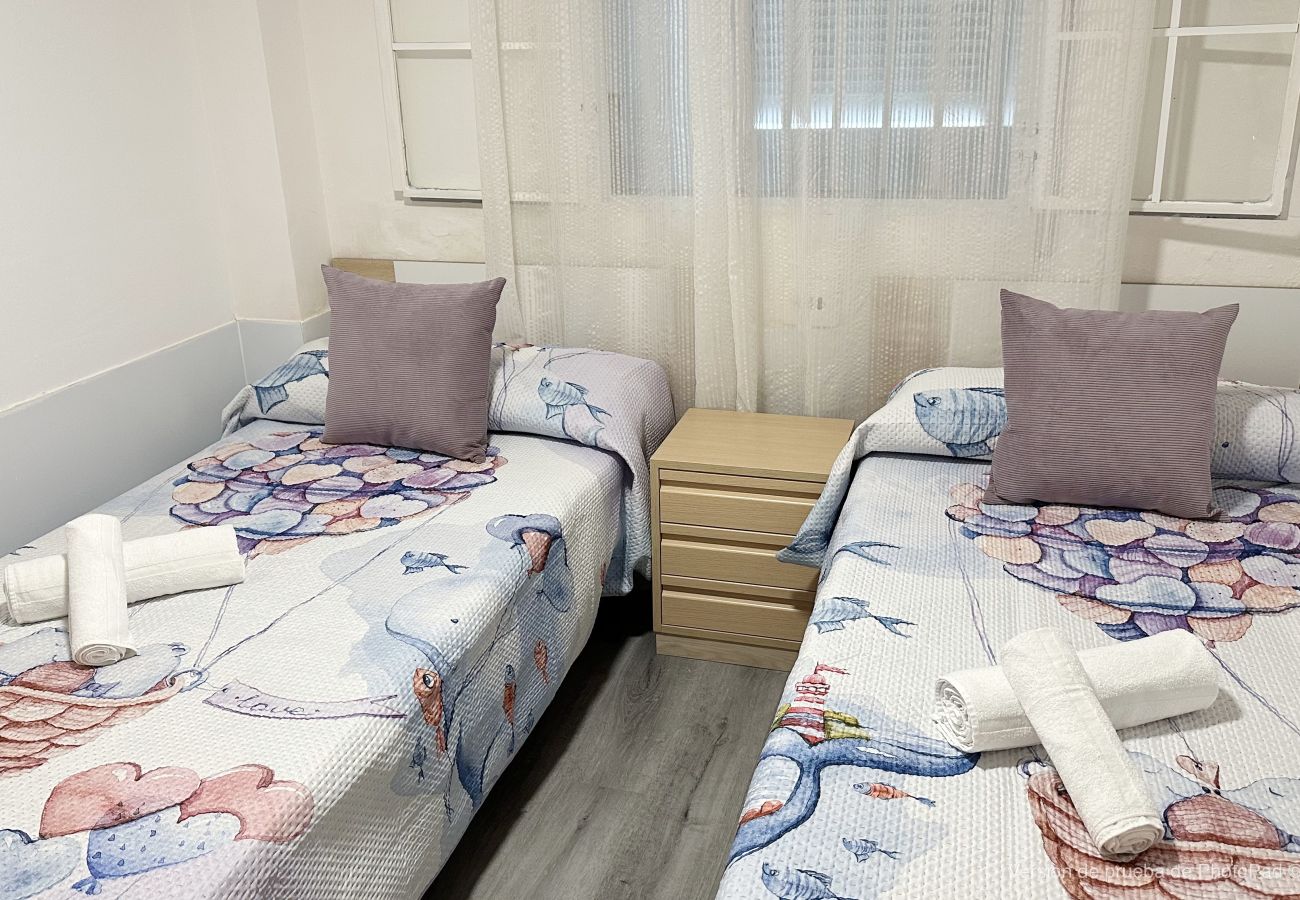 Apartamento en Gandia - CAPRICHO III - 2ª - BAJO. /.  PLAYA DE GANDIA
