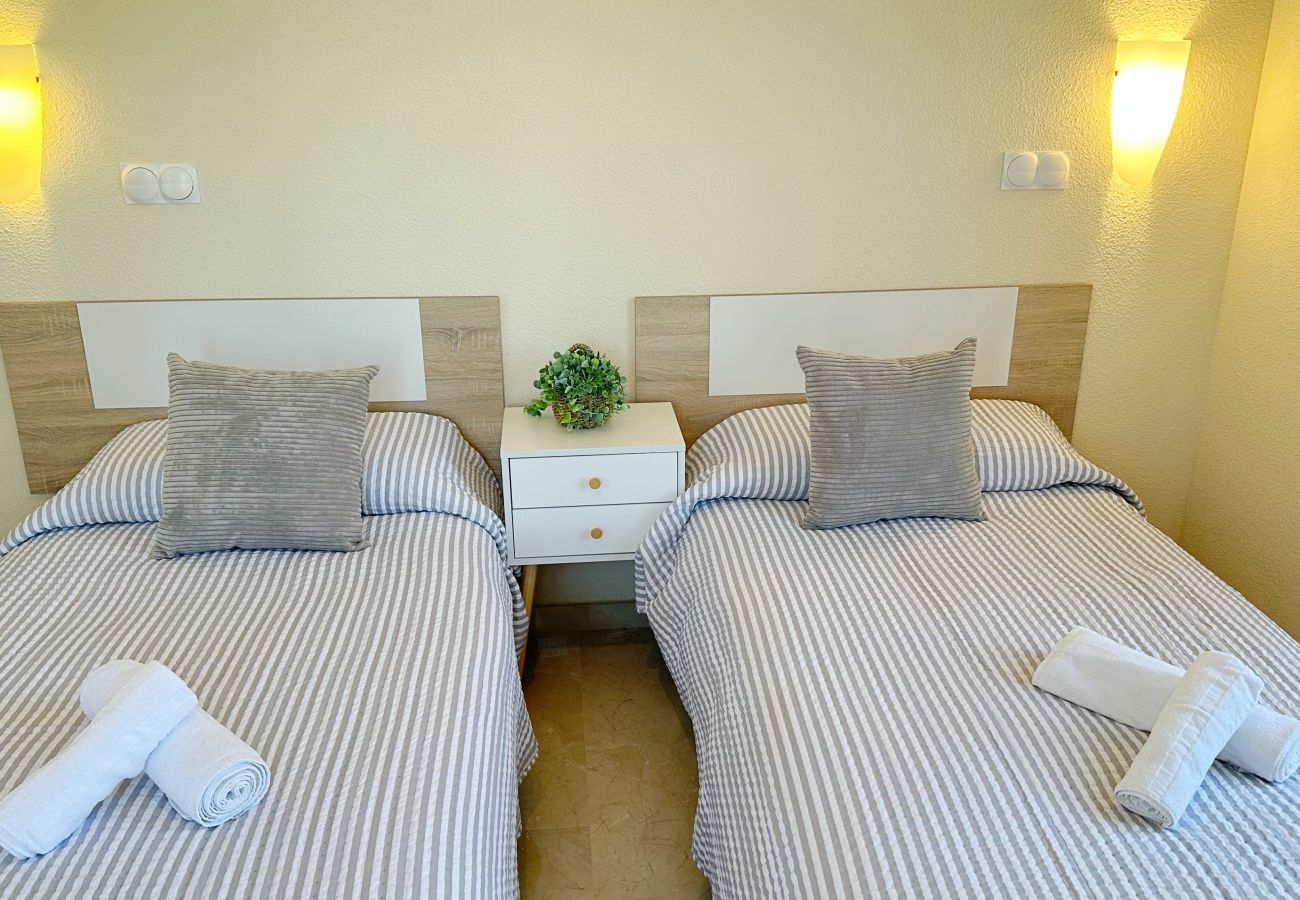 Apartamento en Oliva - TAMARINDO 4º.  /.   PLAYA OLIVA NOVA