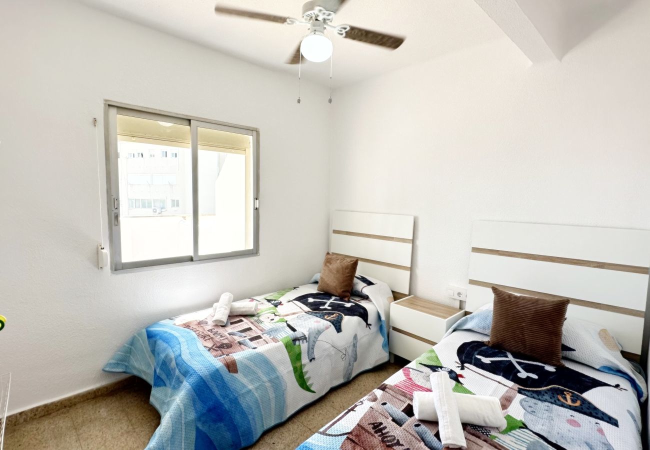 Apartamento en Gandia - SOLMAR 1ª - 5º - 9  /  PLAYA DE GANDIA