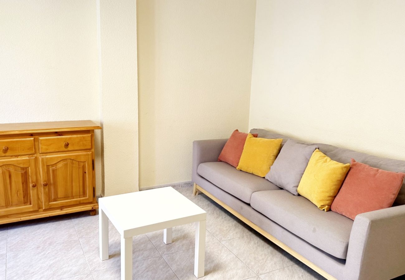 Apartamento en Miramar Playa - LOS SAUCES BL 2 - 2ª - 2º - 5  /  PLAYA DE MIRAMAR